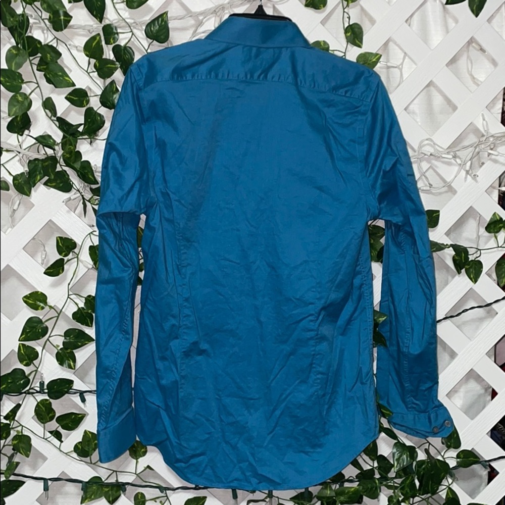 Blue Express Button-Up - Picture 3 of 4